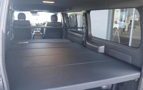 Toyota HiAce H200, 2022 год, 4 250 000 рублей, 17 фотография