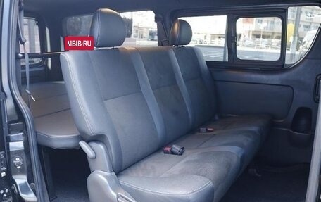 Toyota HiAce H200, 2022 год, 4 250 000 рублей, 12 фотография