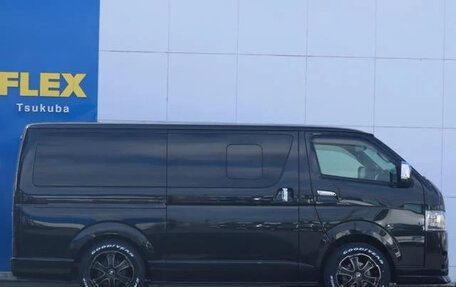 Toyota HiAce H200, 2022 год, 4 250 000 рублей, 19 фотография