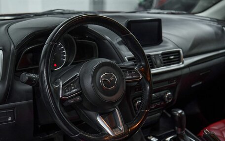 Mazda 3, 2018 год, 1 700 000 рублей, 10 фотография