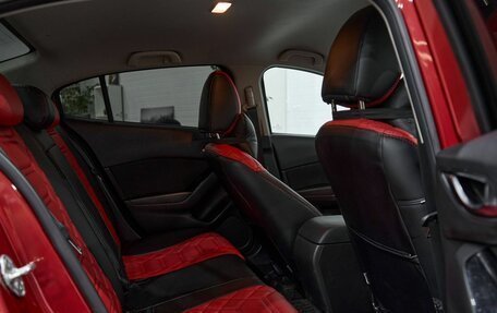 Mazda 3, 2018 год, 1 700 000 рублей, 12 фотография