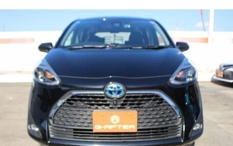 Toyota Sienta, 2022 год, 2 фотография