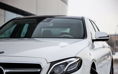 Mercedes-Benz E-Класс, 2017 год, 3 699 000 рублей, 2 фотография