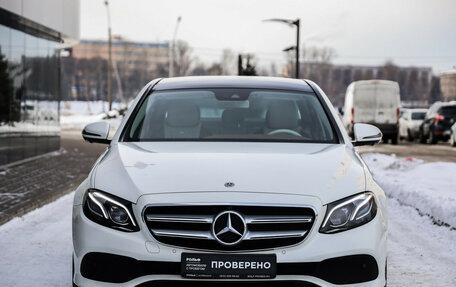 Mercedes-Benz E-Класс, 2017 год, 3 699 000 рублей, 4 фотография