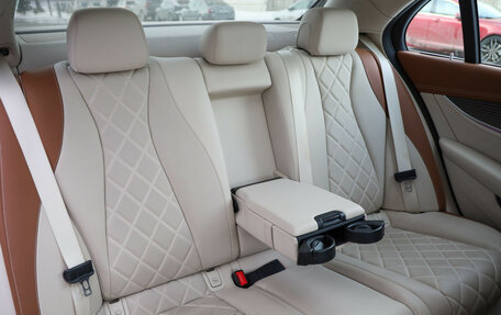 Mercedes-Benz E-Класс, 2017 год, 3 699 000 рублей, 35 фотография