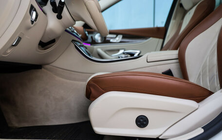 Mercedes-Benz E-Класс, 2017 год, 3 699 000 рублей, 30 фотография