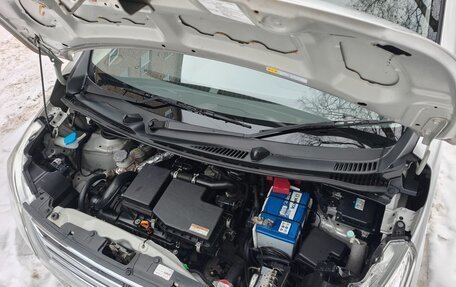 Suzuki Wagon R V, 2014 год, 670 000 рублей, 36 фотография