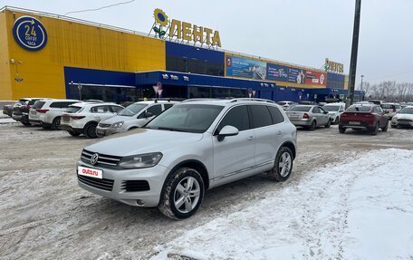 Volkswagen Touareg III, 2011 год, 1 350 000 рублей, 4 фотография