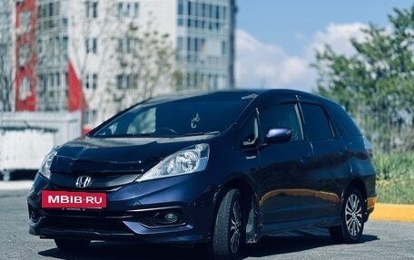 Honda Fit Shuttle I рестайлинг, 2014 год, 870 000 рублей, 3 фотография