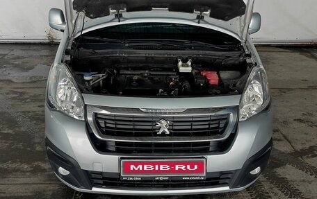 Peugeot Partner II рестайлинг 2, 2016 год, 1 150 000 рублей, 14 фотография