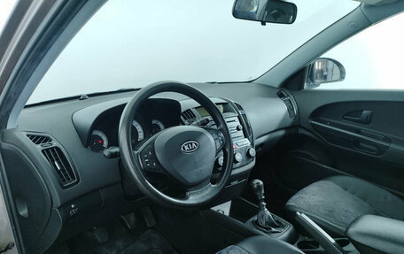 KIA cee'd I рестайлинг, 2008 год, 690 000 рублей, 9 фотография