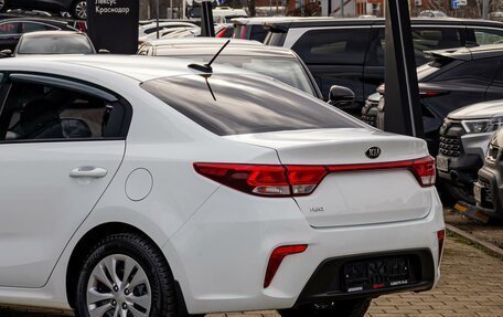 KIA Rio IV, 2019 год, 1 095 000 рублей, 10 фотография