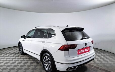 Volkswagen Tiguan II, 2021 год, 3 649 000 рублей, 7 фотография