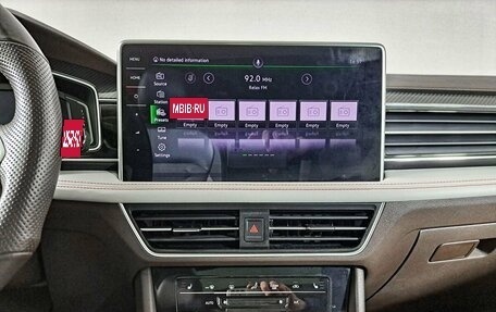 Volkswagen Tiguan II, 2021 год, 3 649 000 рублей, 15 фотография