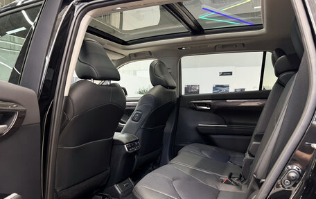 Toyota Highlander, 2025 год, 5 550 000 рублей, 28 фотография