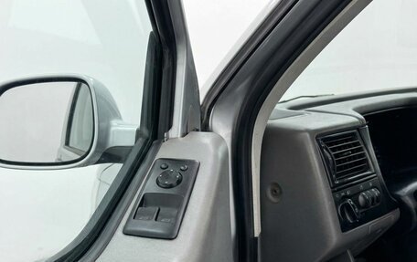 Volkswagen Caravelle T4, 2001 год, 799 999 рублей, 9 фотография