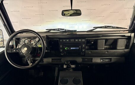 Land Rover Defender I, 2004 год, 1 500 000 рублей, 18 фотография