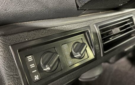 Land Rover Defender I, 2004 год, 1 500 000 рублей, 20 фотография