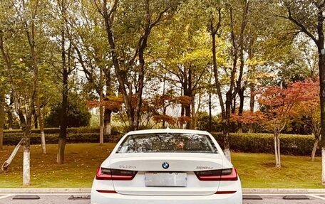 BMW 3 серия, 2022 год, 2 800 000 рублей, 5 фотография