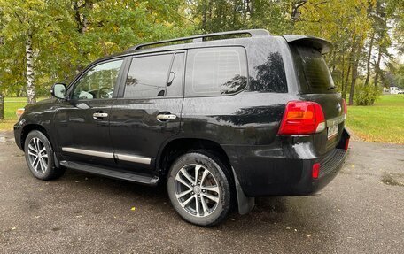 Toyota Land Cruiser 200, 2012 год, 2 900 000 рублей, 5 фотография