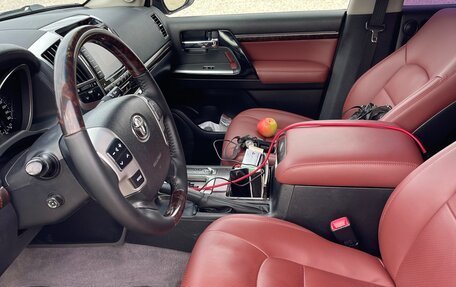 Toyota Land Cruiser 200, 2012 год, 2 900 000 рублей, 18 фотография