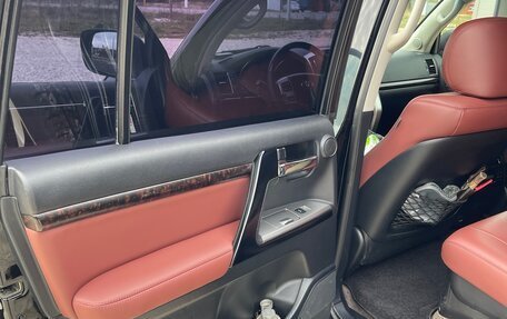 Toyota Land Cruiser 200, 2012 год, 2 900 000 рублей, 13 фотография