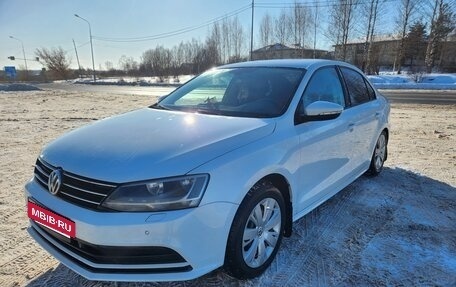 Volkswagen Jetta VI, 2016 год, 1 150 000 рублей, 2 фотография