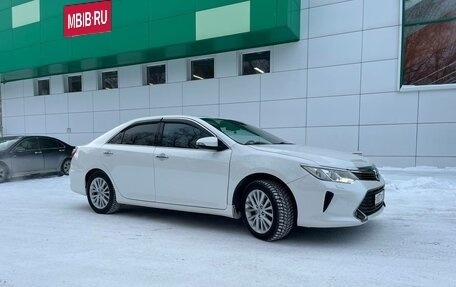 Toyota Camry, 2015 год, 1 800 000 рублей, 4 фотография