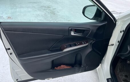 Toyota Camry, 2015 год, 1 800 000 рублей, 14 фотография