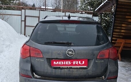 Opel Astra J, 2011 год, 695 000 рублей, 9 фотография