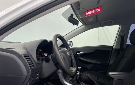 Toyota Corolla, 2013 год, 1 060 000 рублей, 10 фотография