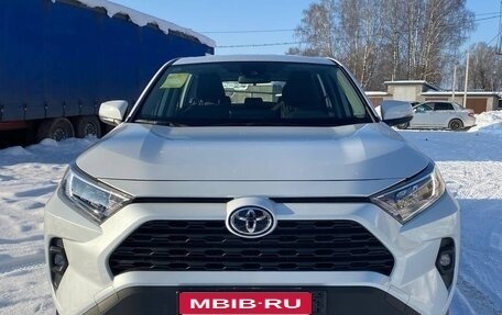 Toyota RAV4, 2025 год, 3 800 000 рублей, 1 фотография