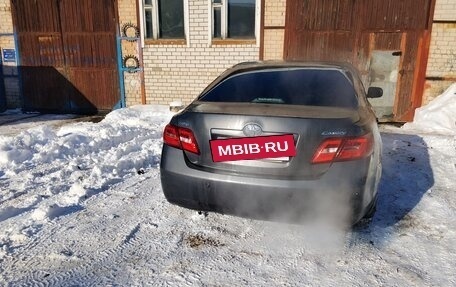 Toyota Camry, 2006 год, 685 000 рублей, 2 фотография