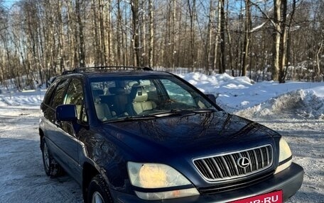 Lexus RX IV рестайлинг, 2002 год, 599 000 рублей, 2 фотография