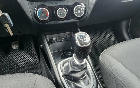 KIA Rio III рестайлинг, 2015 год, 871 000 рублей, 16 фотография