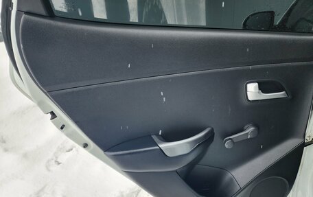 KIA Rio III рестайлинг, 2015 год, 871 000 рублей, 20 фотография