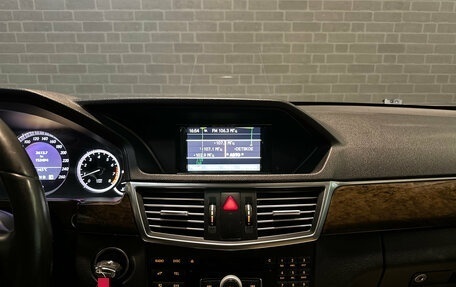 Mercedes-Benz E-Класс, 2011 год, 1 550 000 рублей, 13 фотография