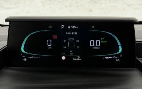 Hyundai Staria, 2024 год, 4 600 000 рублей, 21 фотография