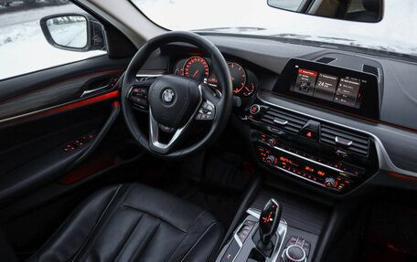 BMW 5 серия, 2019 год, 2 899 000 рублей, 10 фотография