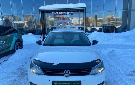 Volkswagen Jetta VI, 2013 год, 843 000 рублей, 2 фотография