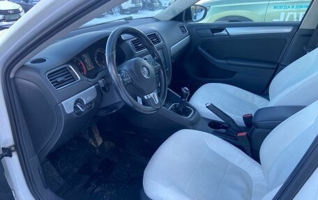 Volkswagen Jetta VI, 2013 год, 843 000 рублей, 10 фотография