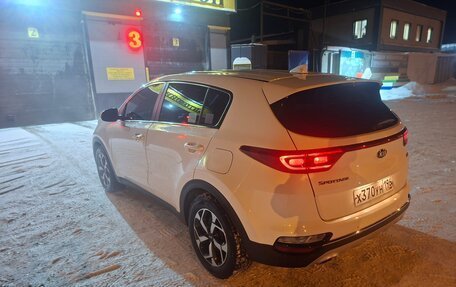 KIA Sportage IV рестайлинг, 2021 год, 2 650 000 рублей, 6 фотография