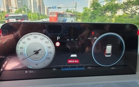 Hyundai Staria, 2025 год, 10 890 000 рублей, 10 фотография