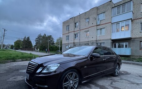 Mercedes-Benz E-Класс, 2011 год, 1 650 000 рублей, 5 фотография