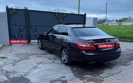 Mercedes-Benz E-Класс, 2011 год, 1 650 000 рублей, 3 фотография