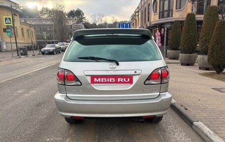 Lexus RX IV рестайлинг, 2002 год, 1 145 000 рублей, 11 фотография