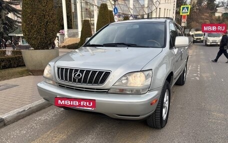 Lexus RX IV рестайлинг, 2002 год, 1 145 000 рублей, 3 фотография