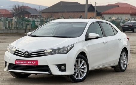 Toyota Corolla, 2014 год, 1 350 000 рублей, 4 фотография