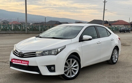 Toyota Corolla, 2014 год, 1 350 000 рублей, 2 фотография