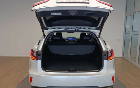 Lexus RX IV рестайлинг, 2018 год, 4 500 000 рублей, 7 фотография